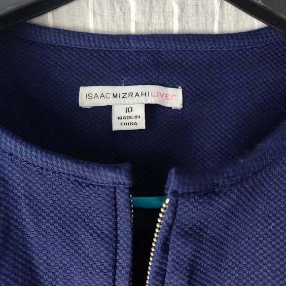 Unique coat style dress - Picture 2 of 9